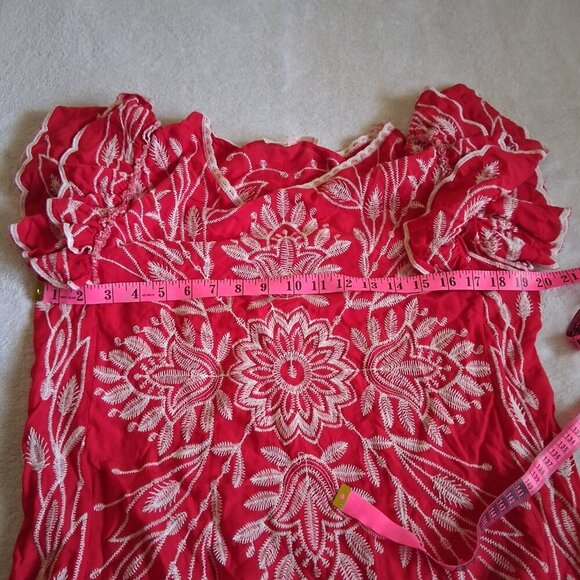 Solitaire Women's Size Small Red Embroidered Bohemian Ruffle Feminine Top - Picture 10 of 12